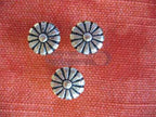 100 Polsternägel Blume Messing Antik