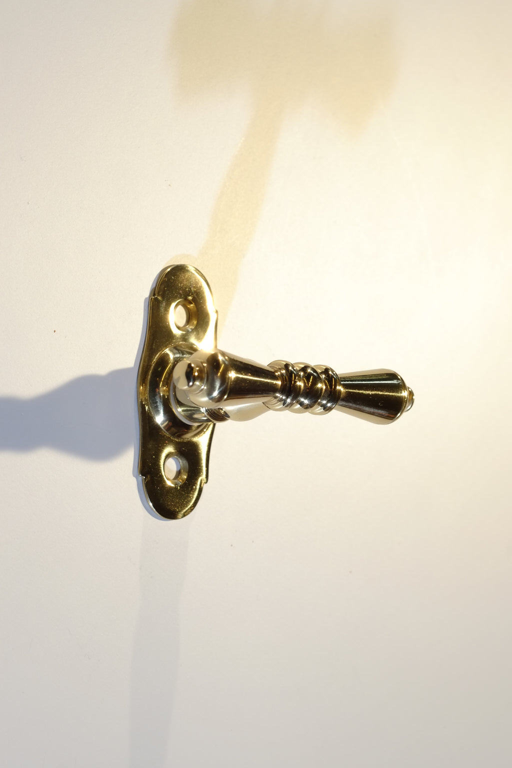 Landhausstil Fenstergriff MANOIR Messing poliert