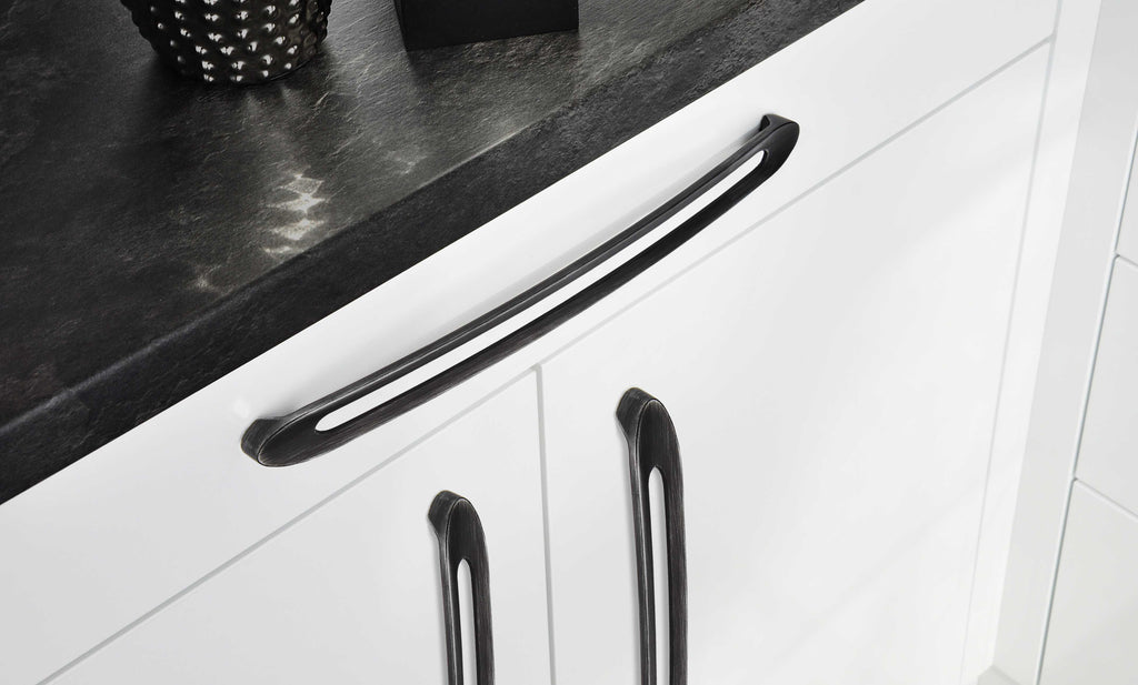 Möbelgriff Yasur Eisen gebürstet 320mm