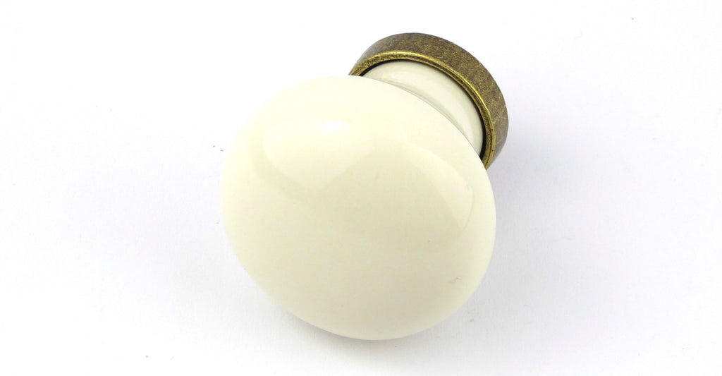 Porzellanknopf creme groß Ø 30 mm