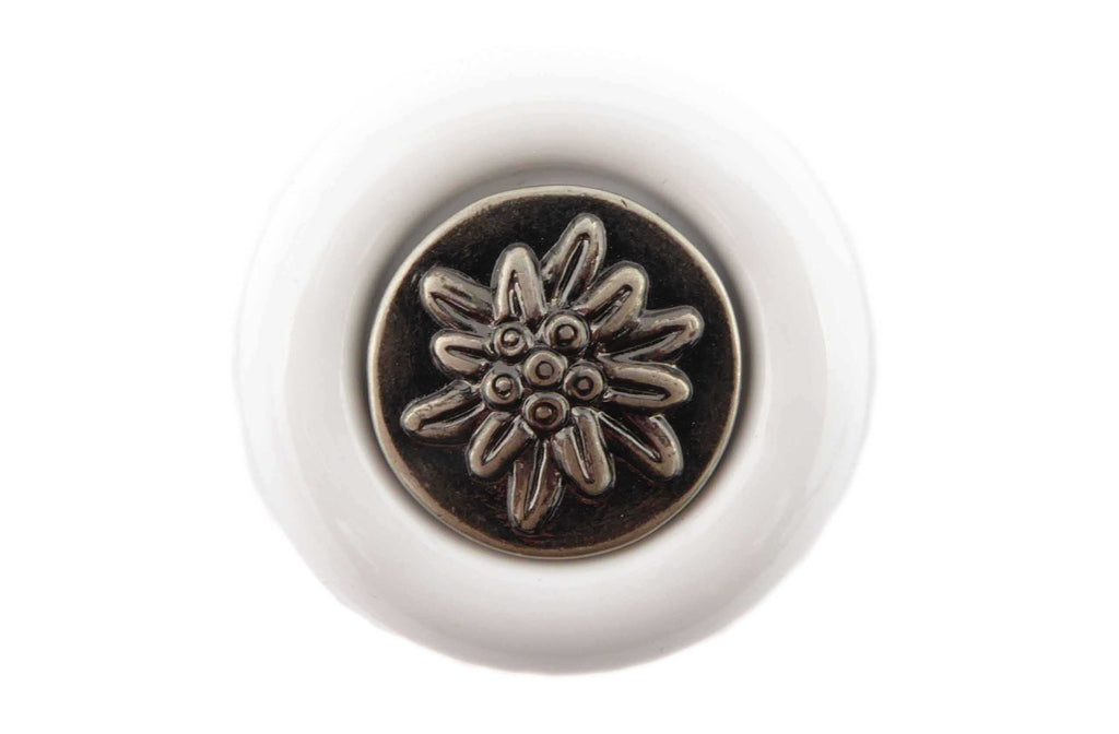 Landhausstil Porzellanknopf mit Edelweiss altsilber