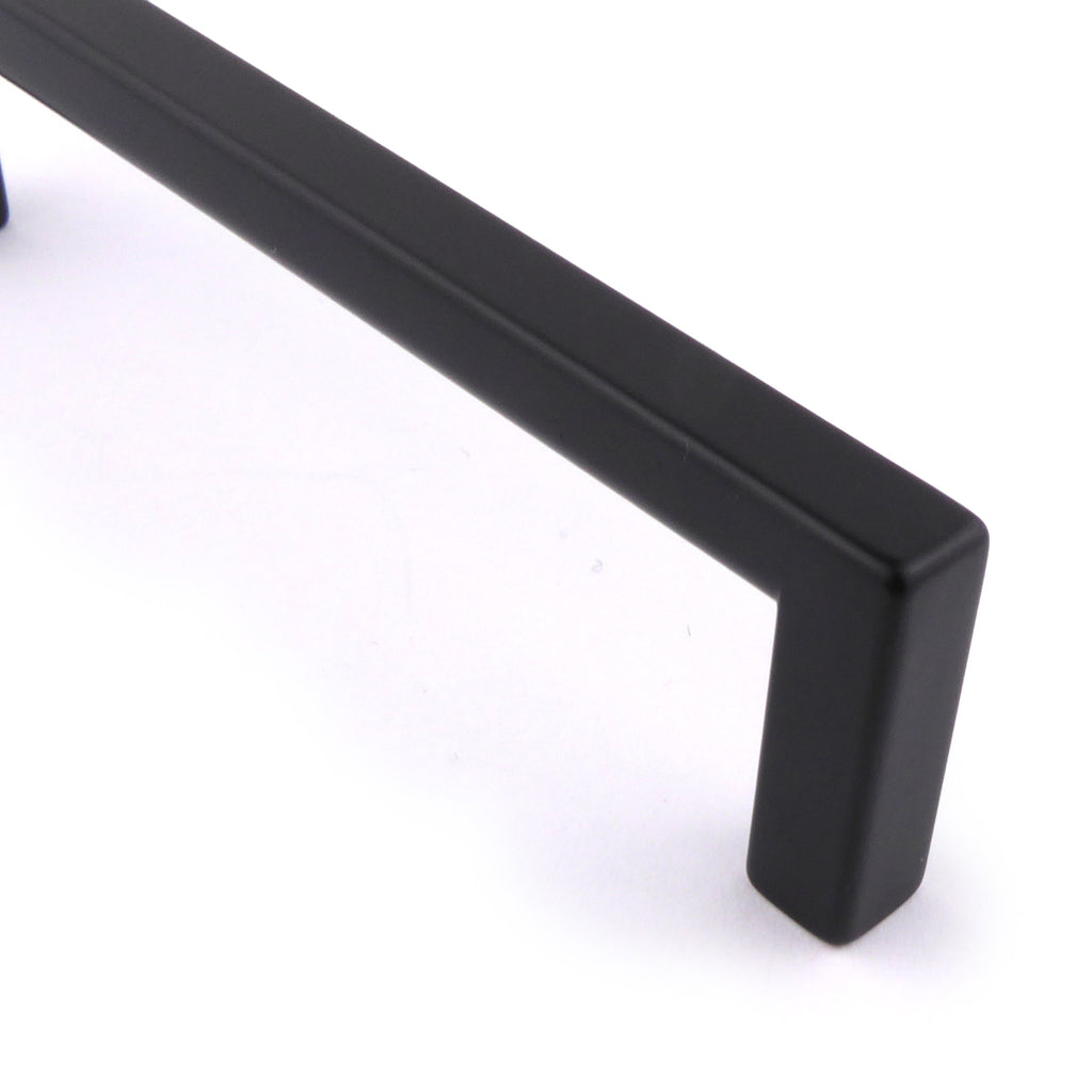 Möbelgriff Dukono 104 mm schwarz matt