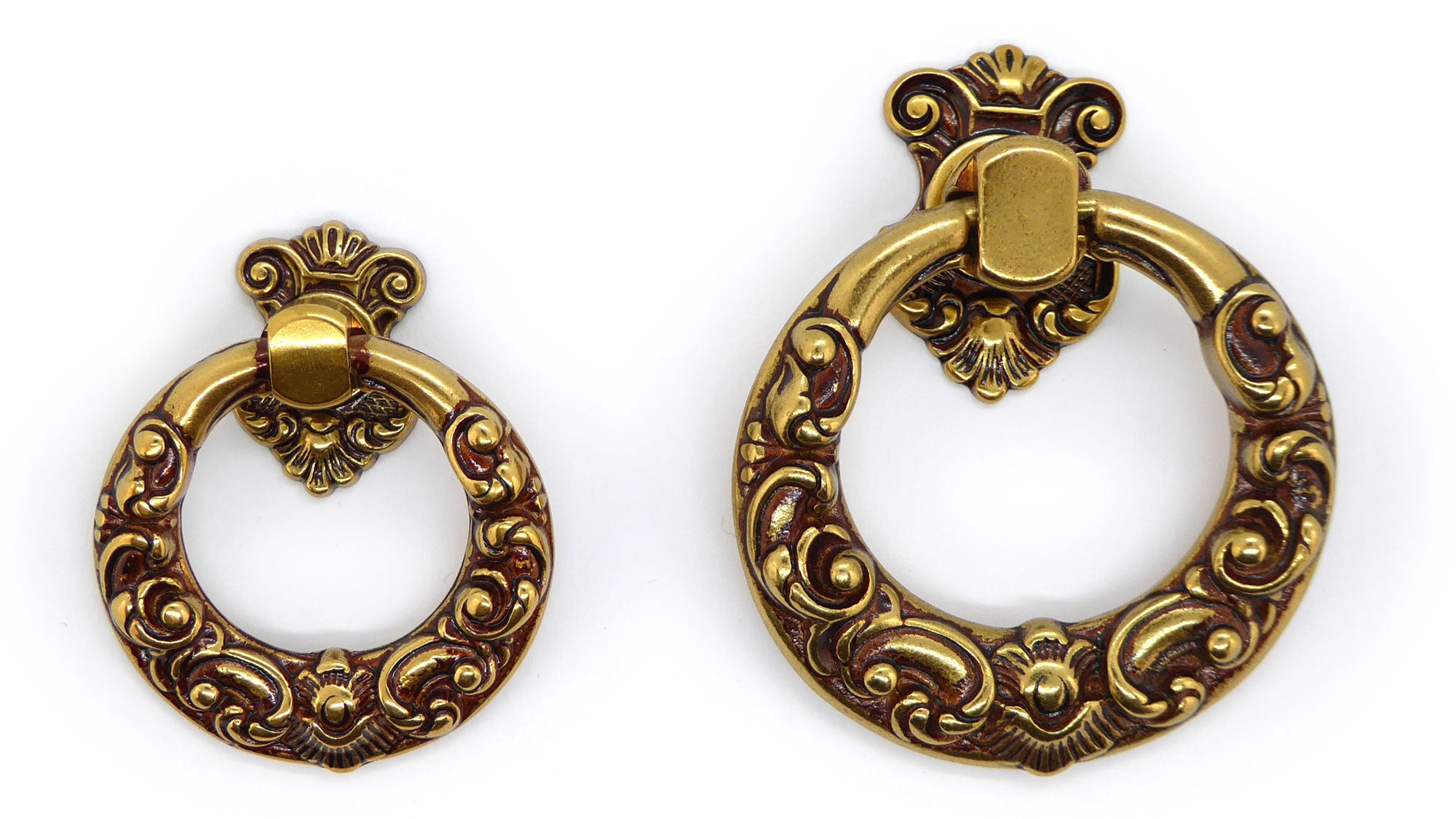 Ringzieher Louis XV Patiné golden groß